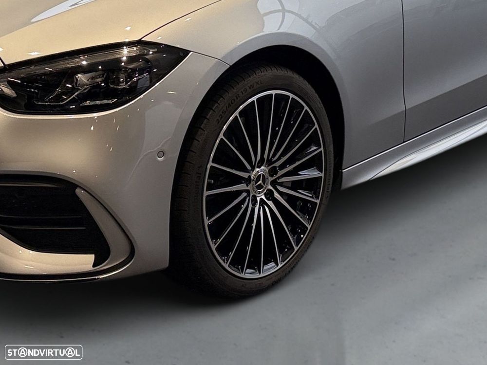 Mercedes-Benz C 300 de AMG Line - 10