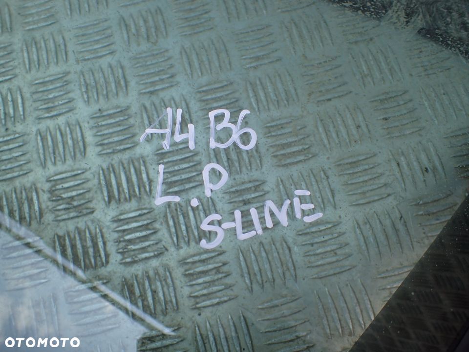 DRZWI LEWY PRZÓD AUDI A4 B7 RADOM - 4