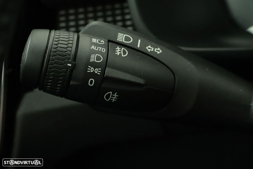 Volvo XC 40 1.5 T2 Plus Dark Auto - 16