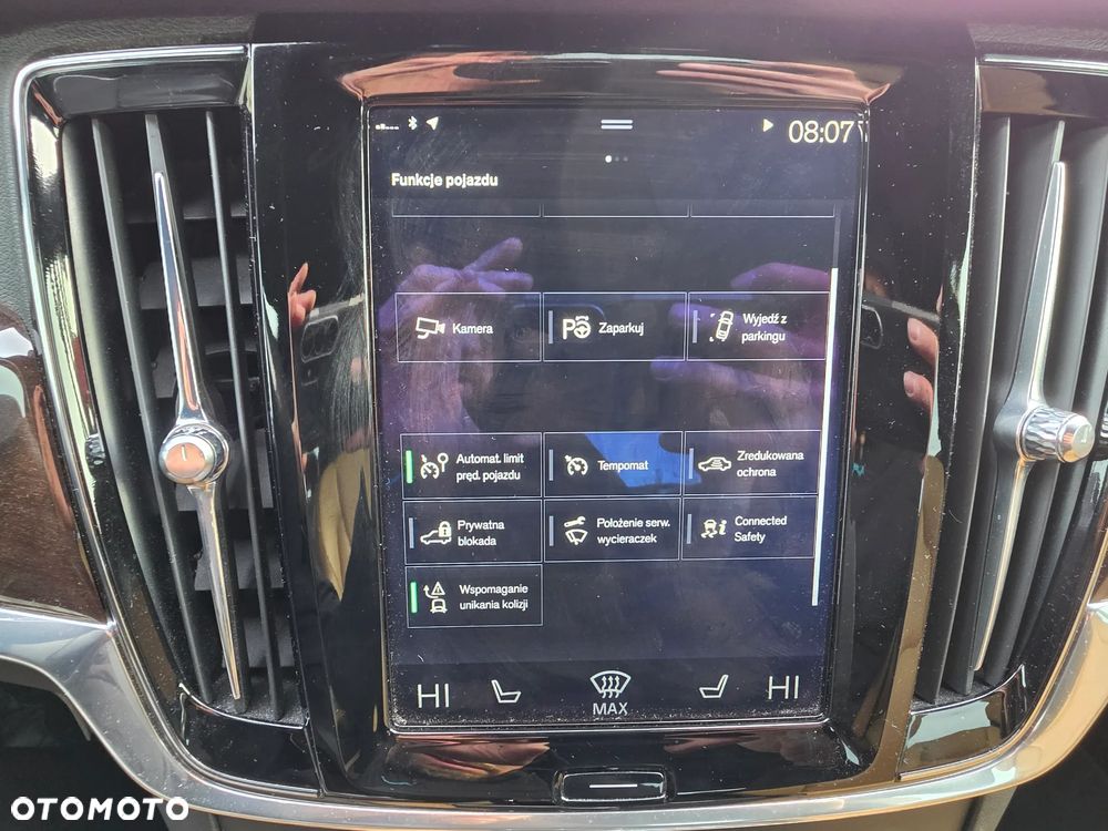 Volvo S90 D4 SCR Momentum Pro - 20