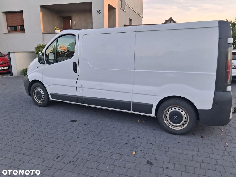 Opel VIVARO - 19