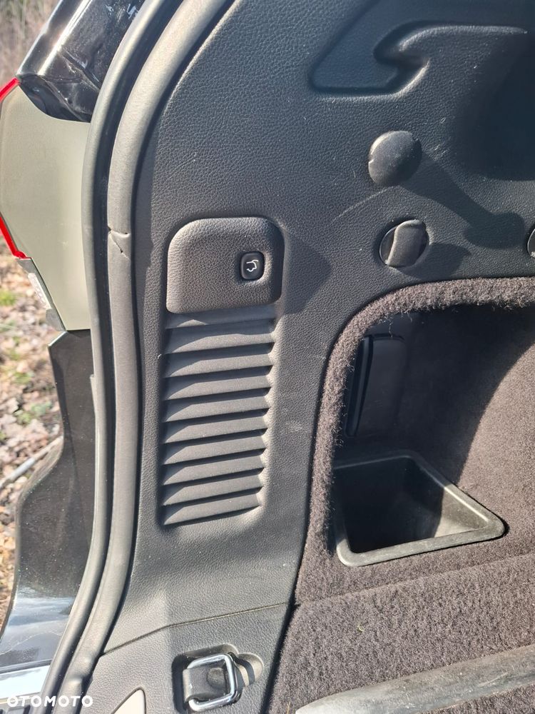 Jeep Grand Cherokee 5.7 V8 HEMI Overland - 27