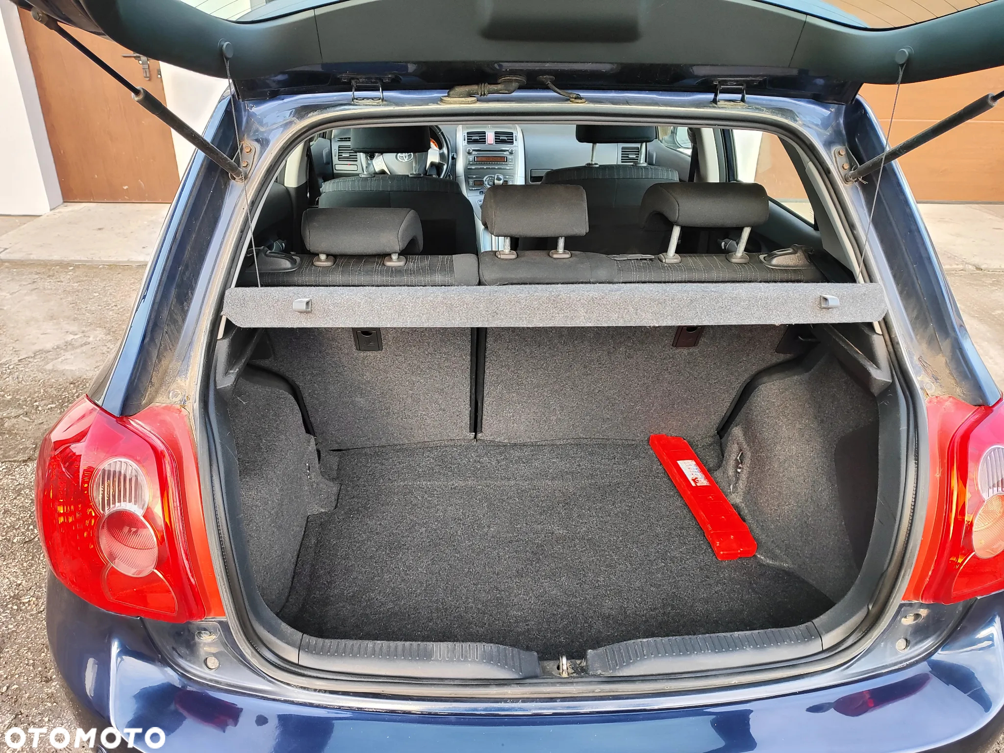 Toyota Auris 1.6 VVT-i Luna MM - 3