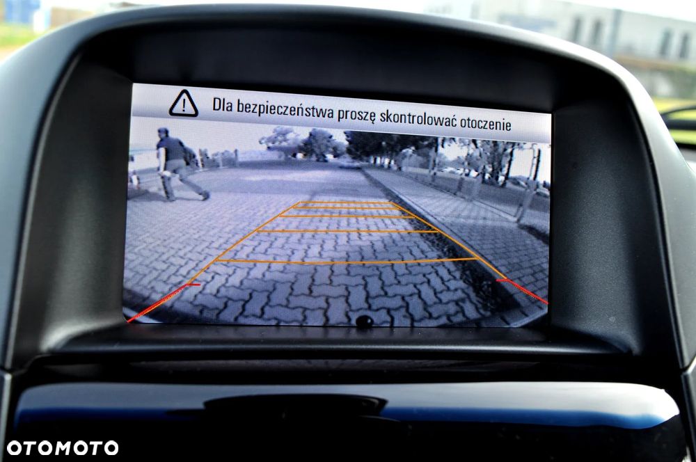 Chevrolet Orlando - 23