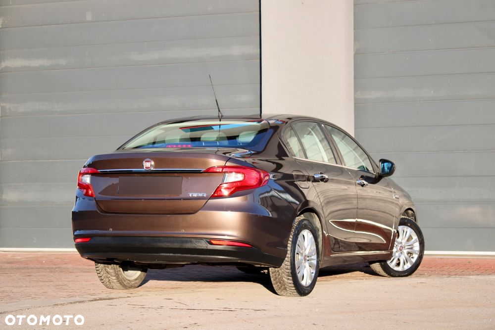 Fiat Tipo 1.3 MultiJet 16v Lounge - 3