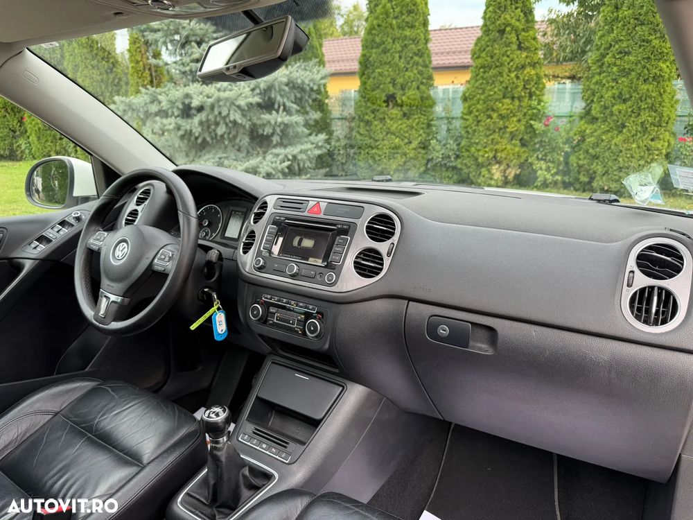 Volkswagen Tiguan 2.0 TDI DPF BlueMotion Technology Exclusive - 5