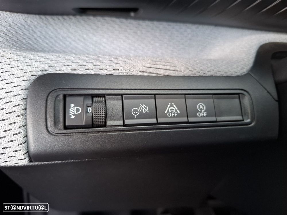 Citroën C3 1.2 PureTech Max - 26