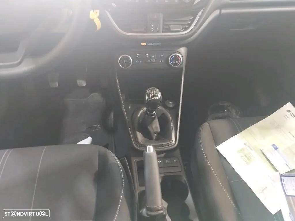Ford Fiesta 1.0 EcoBoost MHEV Connected - 6