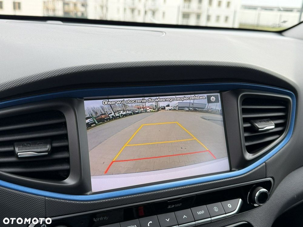 Hyundai IONIQ - 27