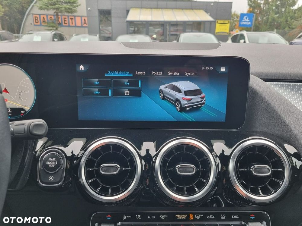 Mercedes-Benz GLA 200 d - 22