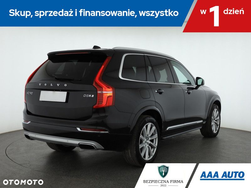 Volvo XC 90 - 6