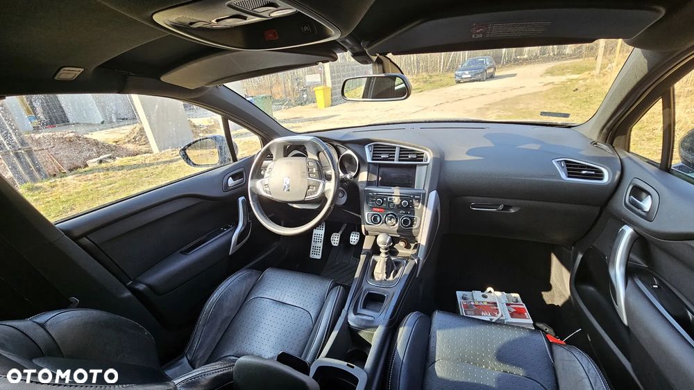 Citroën DS4 1.6 THP SportChic - 8