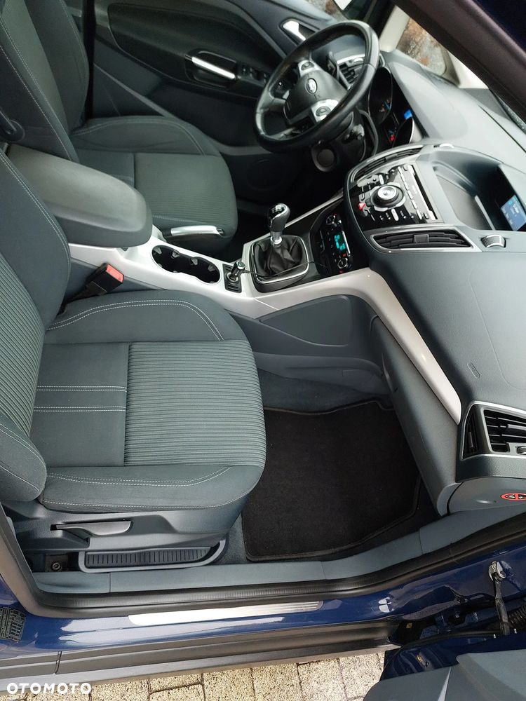 Ford C-MAX ver-1-6-tdci-start--stop--system-titanium - 6