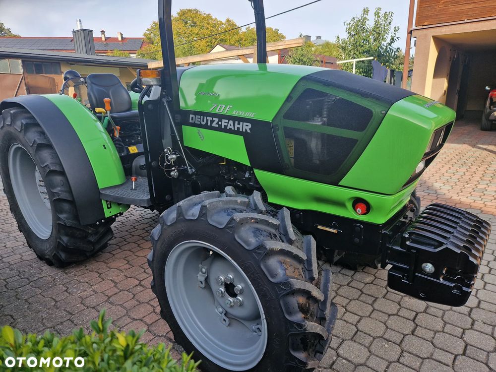 Deutz-Fahr AGROPLUS 70F KEYLINE - 26