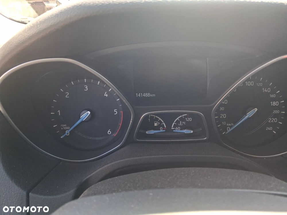 Ford Focus 1.5 TDCi DPF Start-Stopp-System Titanium - 15