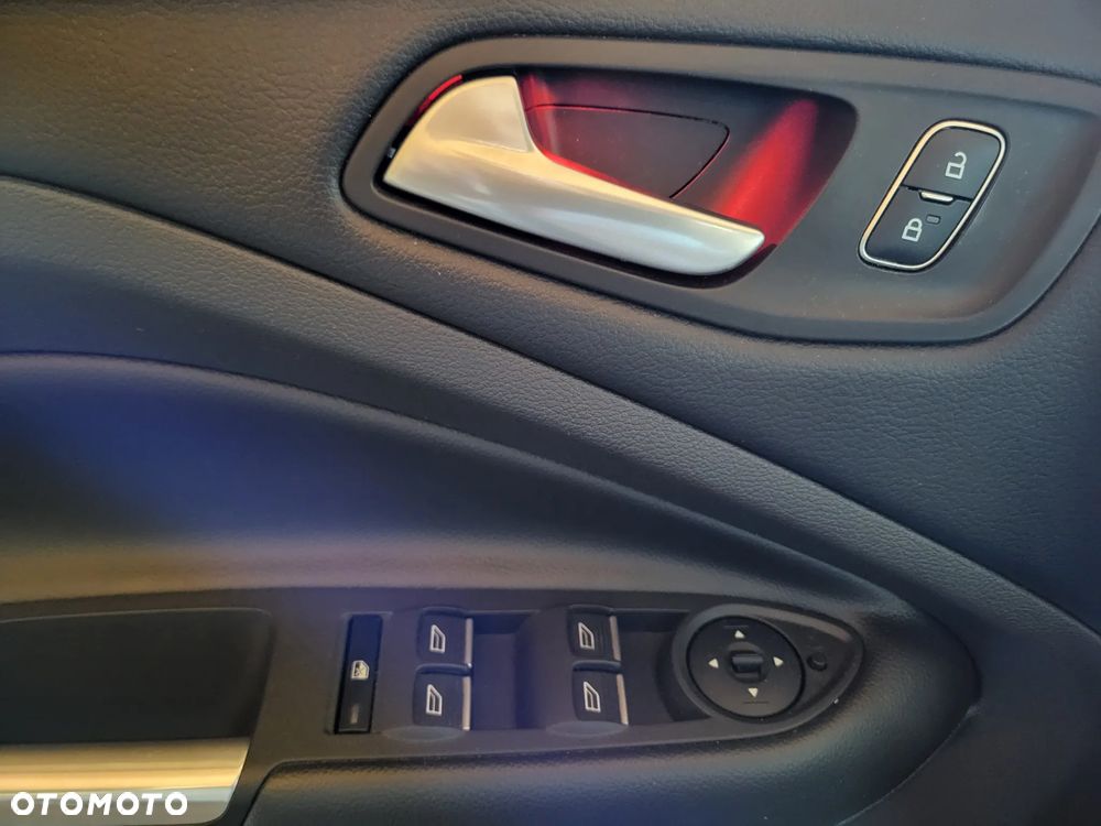 Ford Kuga 1.5 EcoBoost FWD Titanium ASS GPF - 13