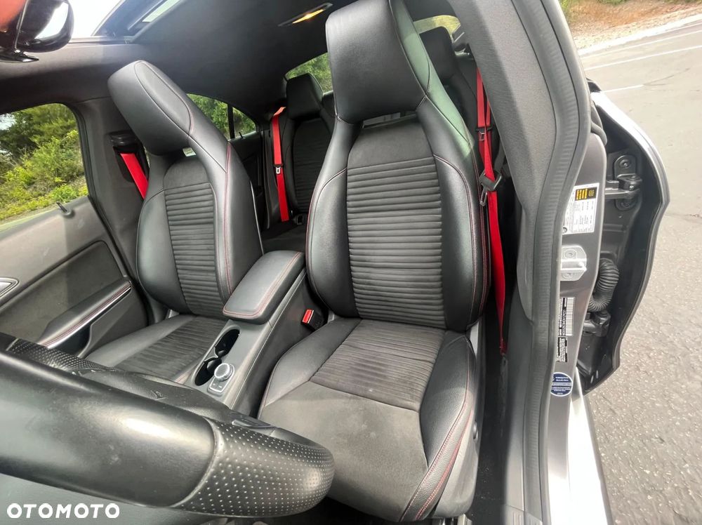 Mercedes-Benz CLA 45 AMG 4Matic 7G-DCT Edition 1 - 20