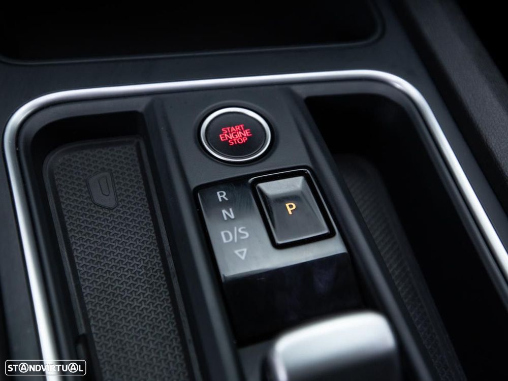 SEAT Leon 1.4 e-Hybrid Xcellence DSG - 18