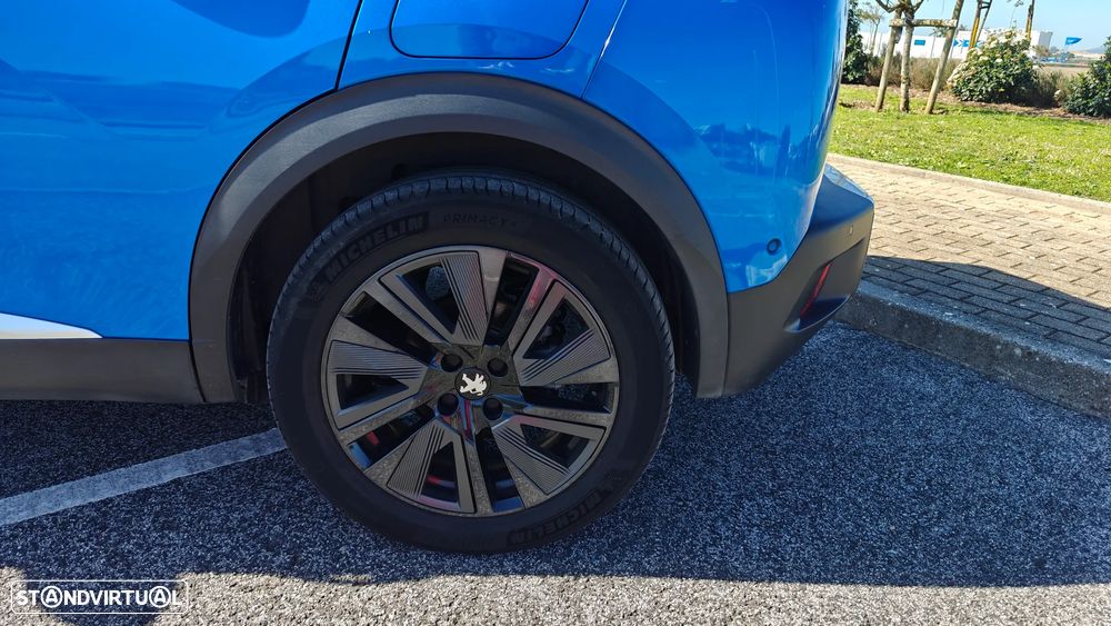 Peugeot e-2008 GT - 8