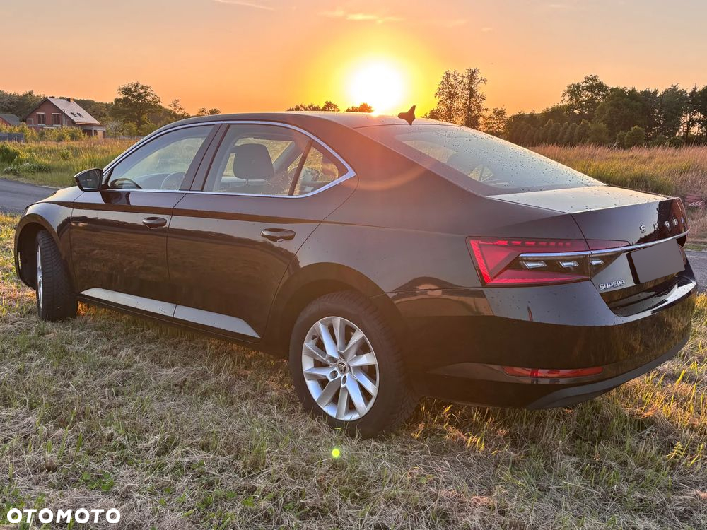 Skoda Superb 1.5 TSI ACT Ambition - 8