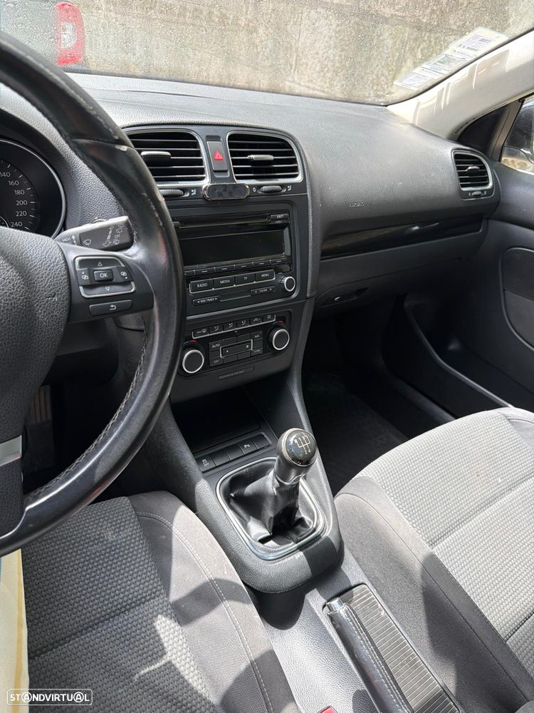 VW Golf Variant 1.6 TDi Best Edition - 11