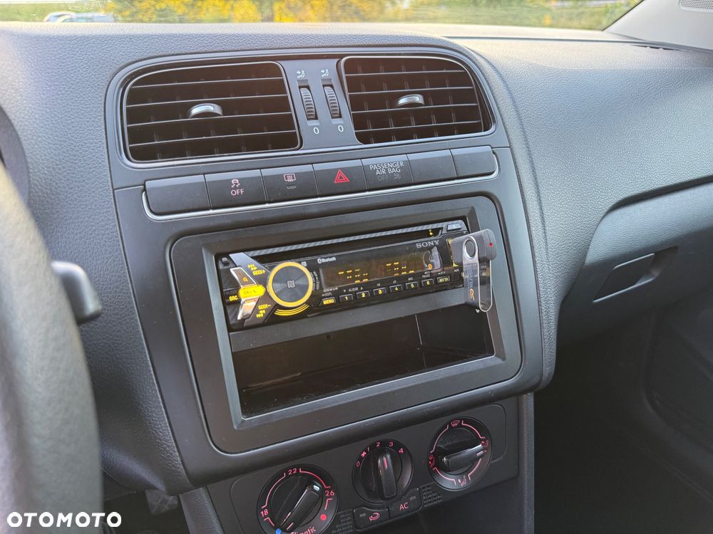 Volkswagen Polo 1.2 Style - 13
