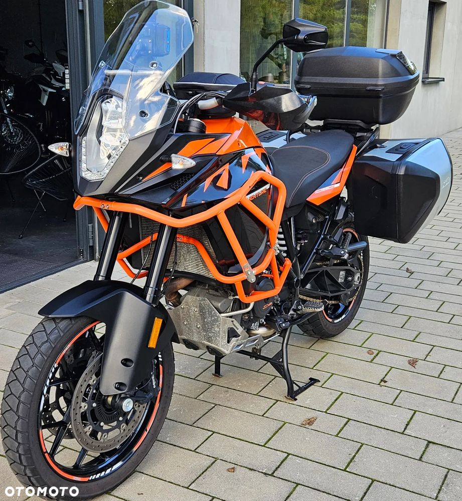KTM Adventure - 25