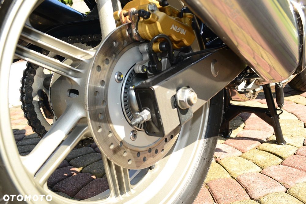 Honda CBF - 2