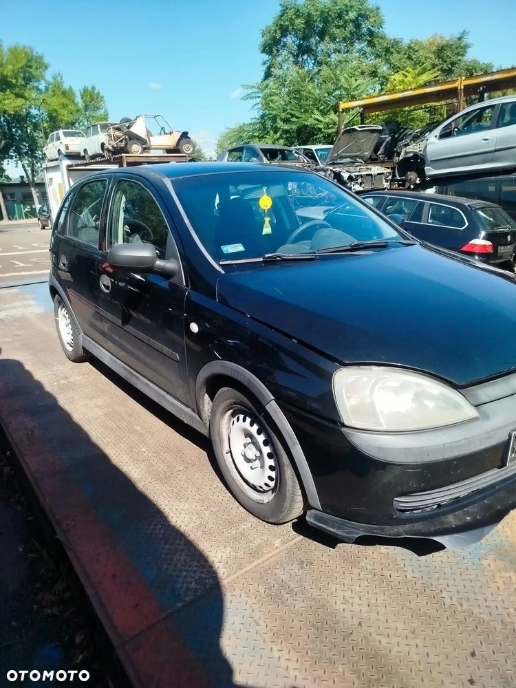 Opel Corsa C na części - 2