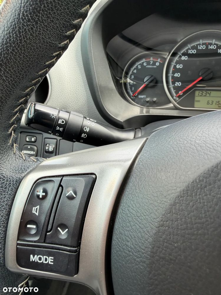 Toyota Yaris 1.33 Active - 13