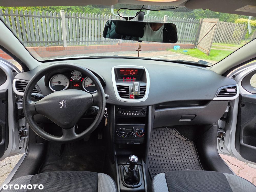 Peugeot 207 95 VTi Urban Move - 20