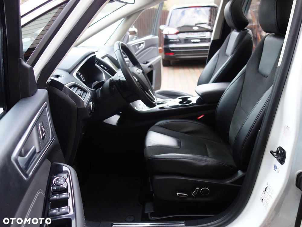 Ford S-Max 2.0 TDCi 4WD Titanium PowerShift - 31
