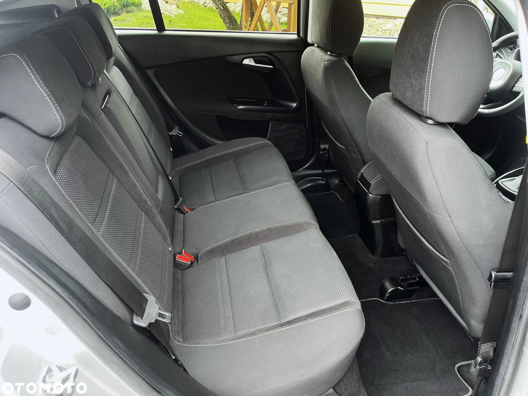 Fiat Tipo 1.6 E-torQ Lounge - 21