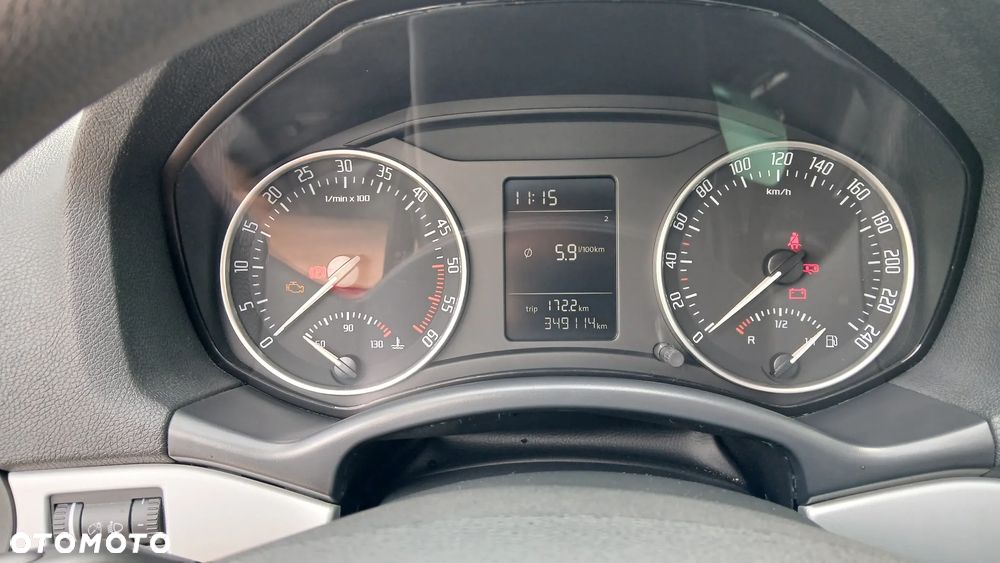 Skoda Octavia 1.6 TDI Ambiente - 10