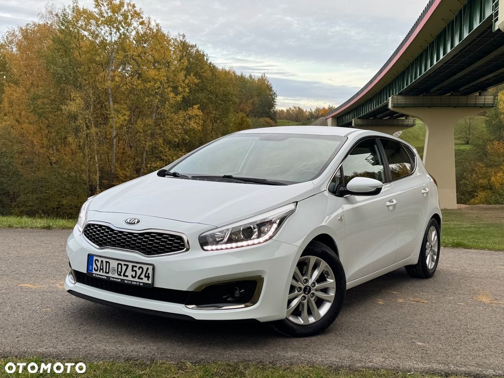 Kia Ceed 1.6 GDI Platinum Edition - 10