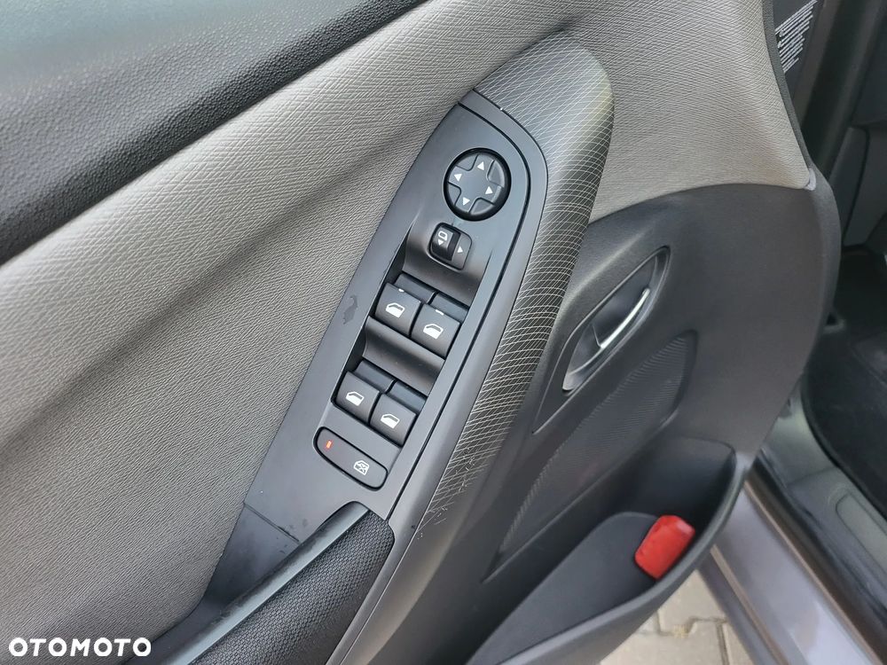 Citroën C4 Grand Picasso - 17