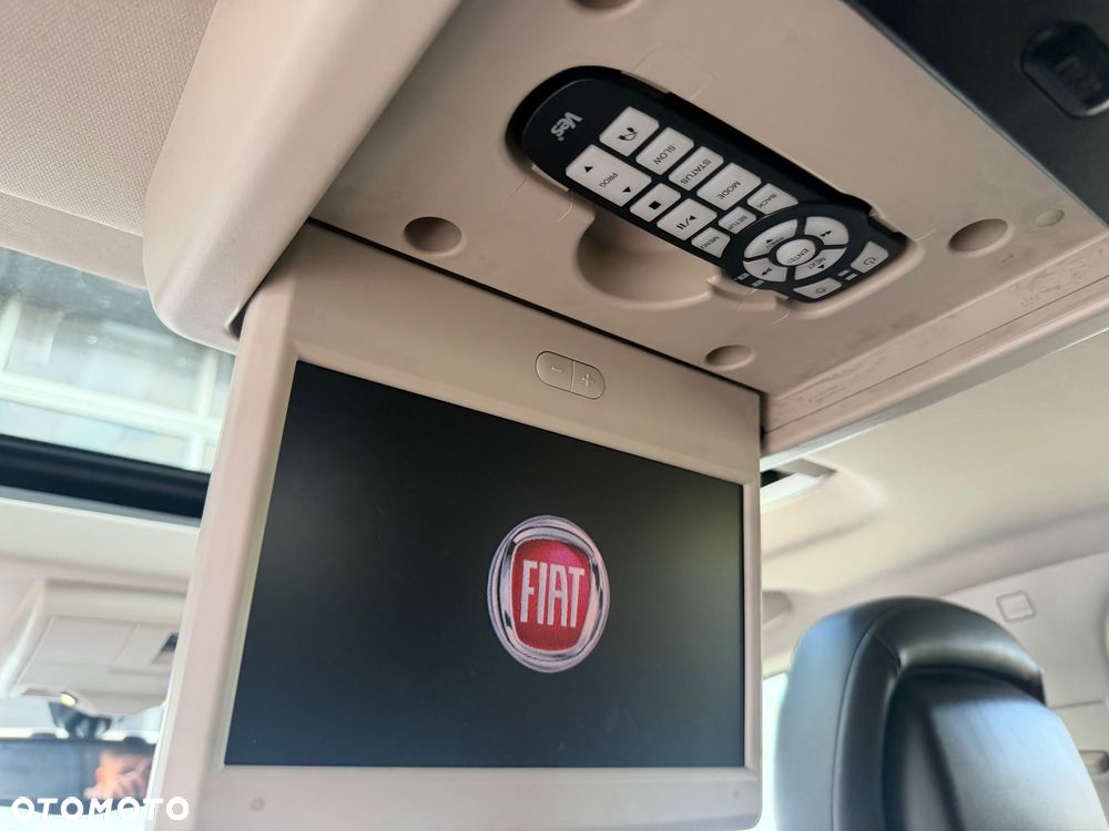 Fiat Freemont 2.0 Multijet 16V DPF Automatik Allrad Black Code - 22