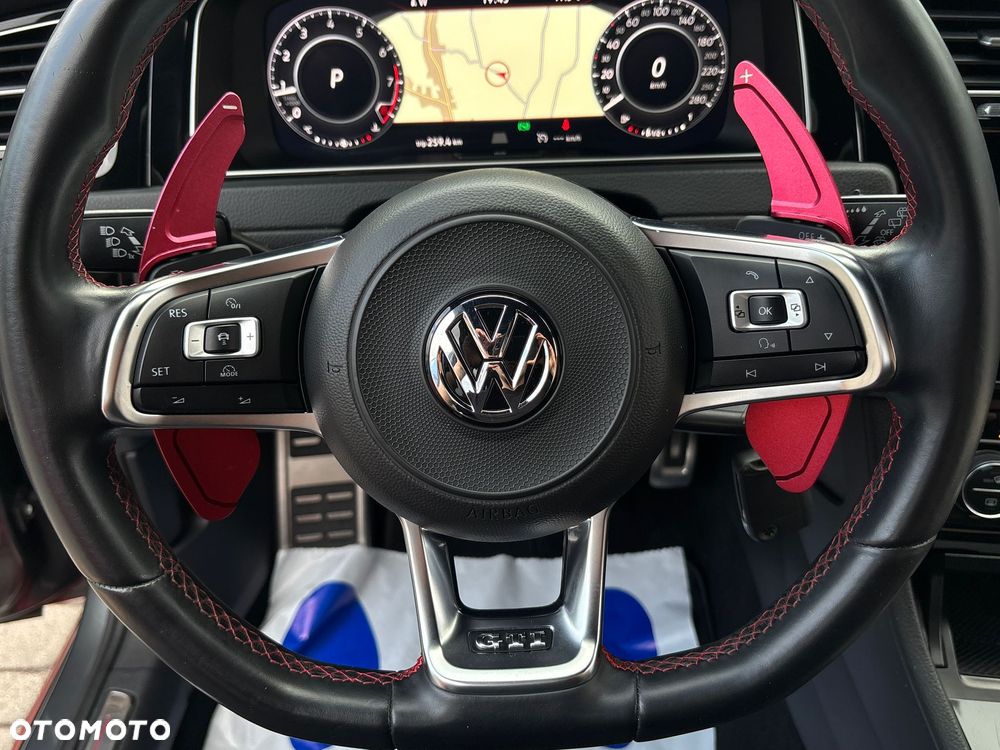 Volkswagen Golf GTI (BlueMotion Technology) DSG Performance - 15