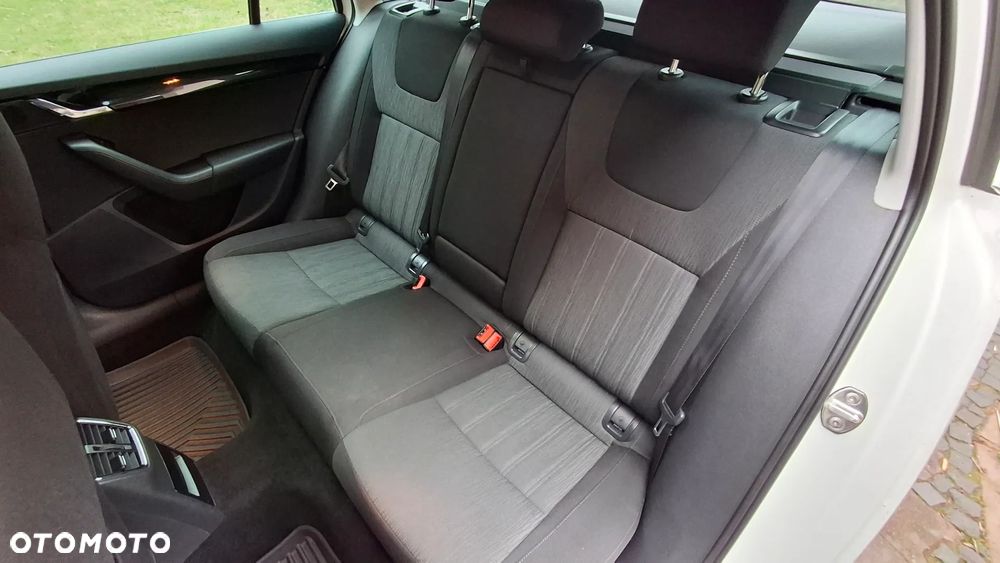 Skoda Octavia - 10