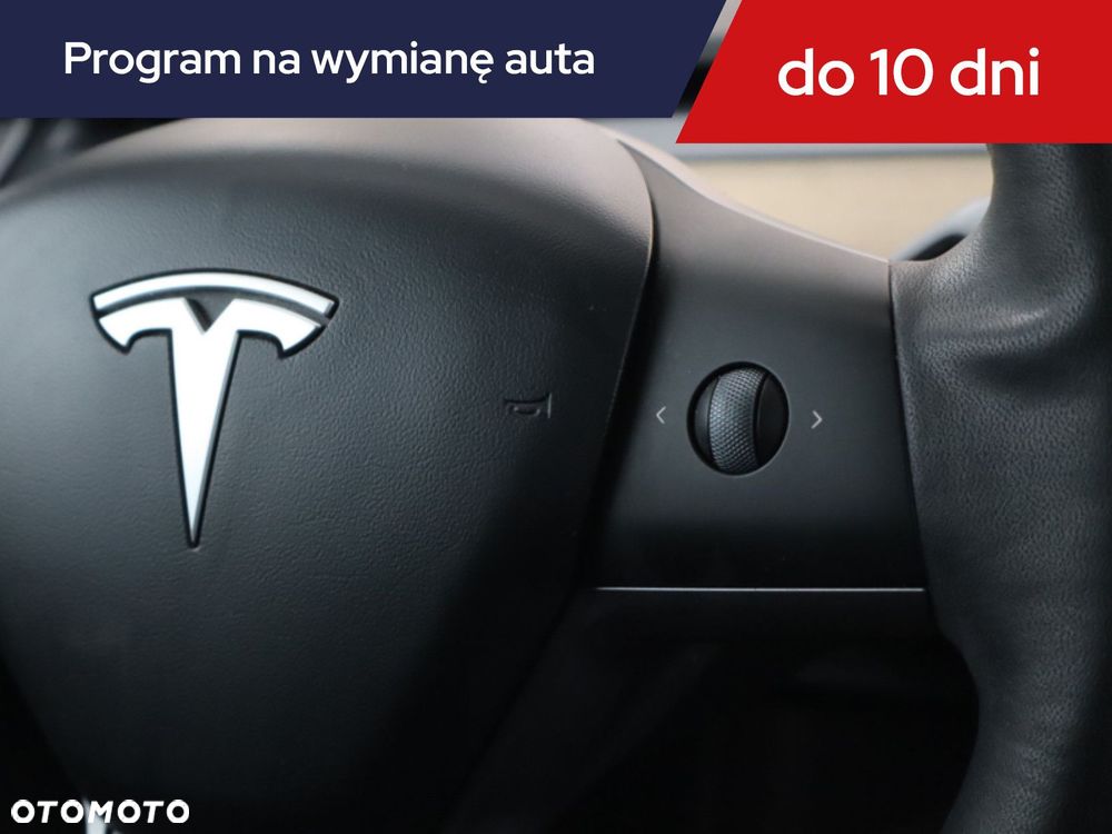 Tesla Model 3 - 18