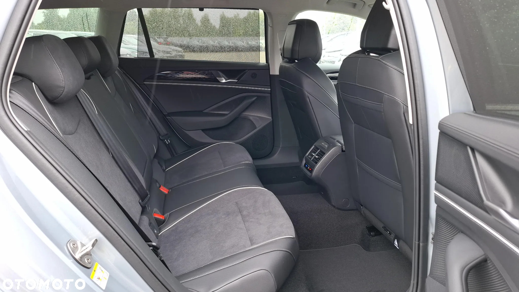 Volkswagen Passat 2.0 TDI EVO Business DSG - 11