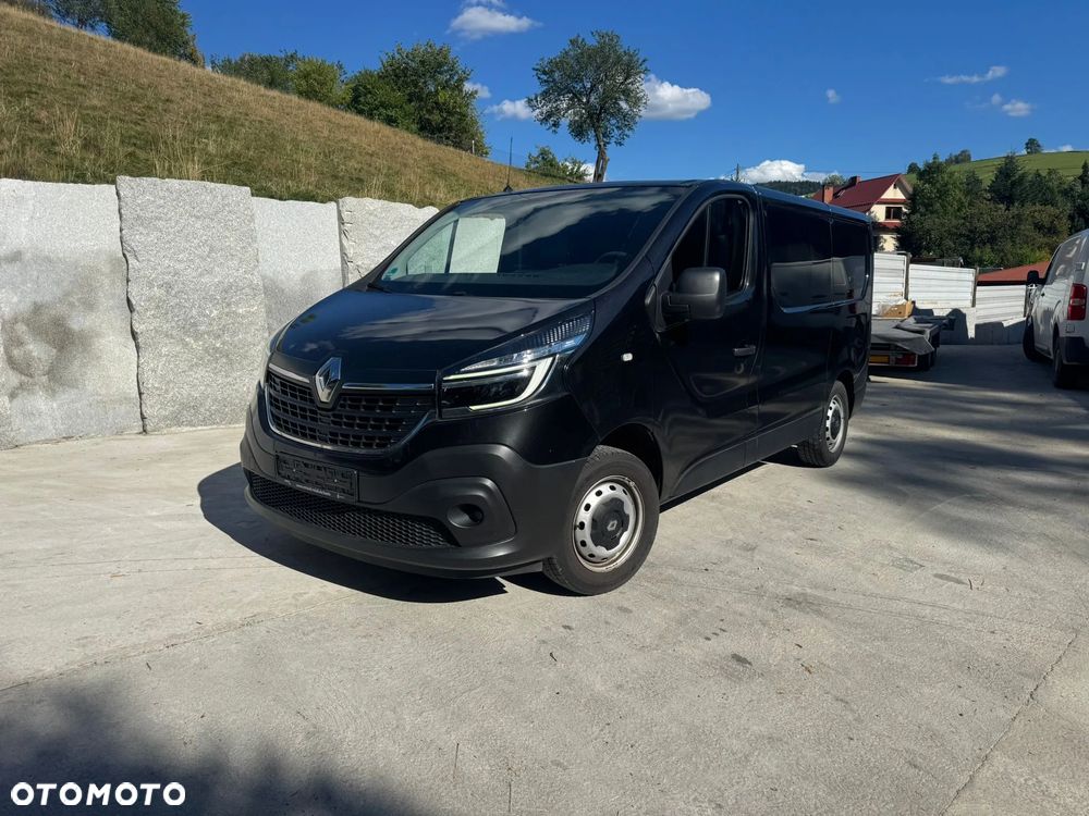 Renault Trafic - 1