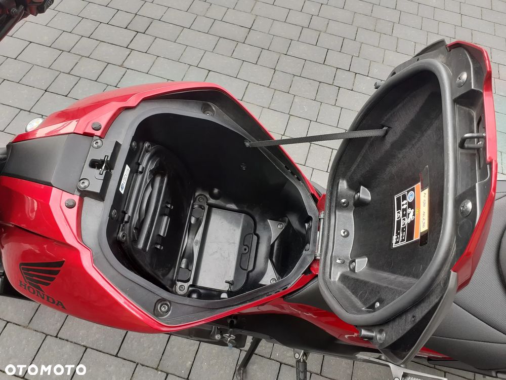 Honda NC - 19