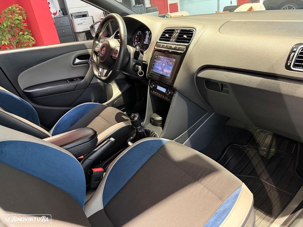 VW Polo 1.4 TSi Blue GT - 11