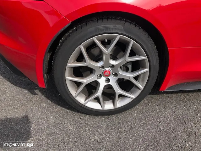 Jaguar F-Type 2.0 i4 R-Dynamic - 7