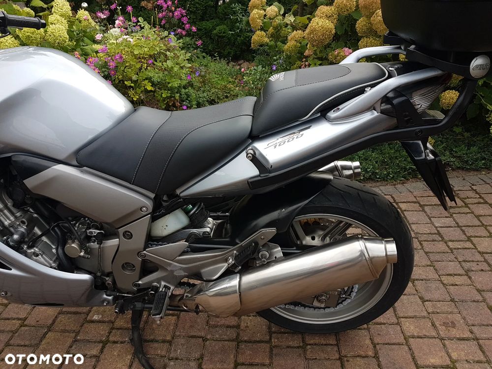 Honda CBF - 15