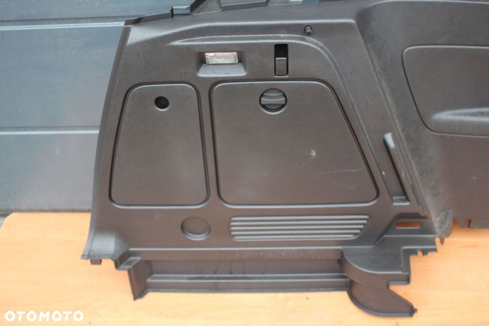 TAPICERKA BOCZEK BAGAŻNIKA LEWY TYŁ OPEL MERIVA B - 4