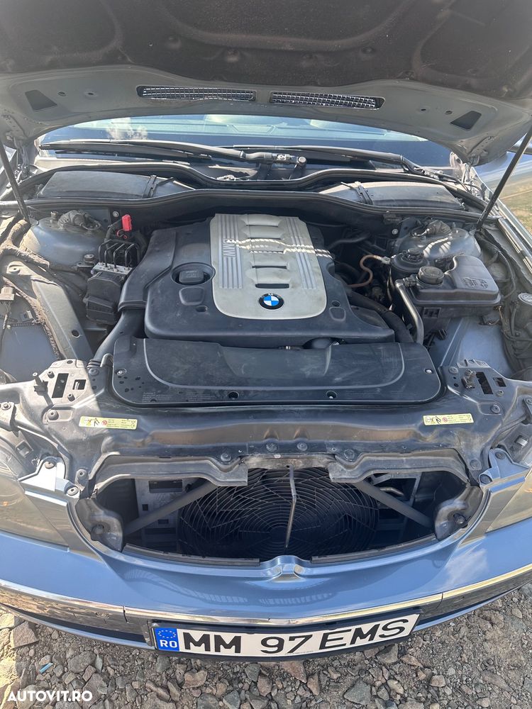 BMW Seria 7 730d A - 6