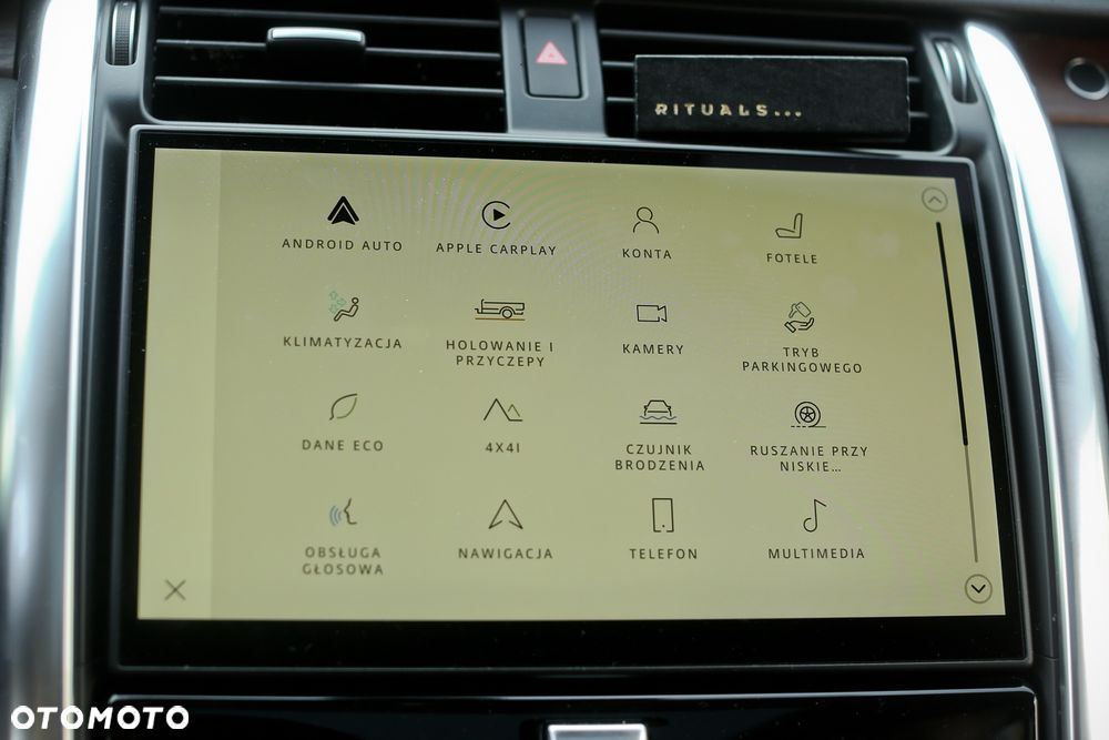 Land Rover Discovery D250 HSE - 22