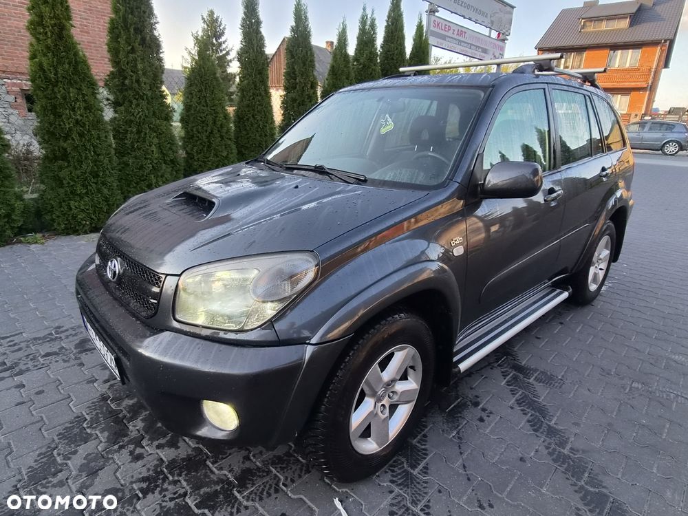 Toyota RAV4 - 3